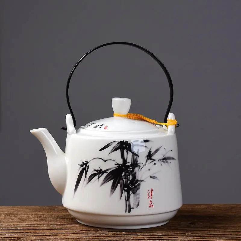Ceramic Handle Kaolin Teapot: Elegant Kitchenware Inspired by East Asian Craftsmanship - Frostmere#original_value#