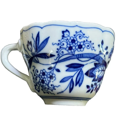 Vintage Hutschenreuther Blue Onion Tea Cup | 1950s | Bavarian Porcelain | Frostmere
