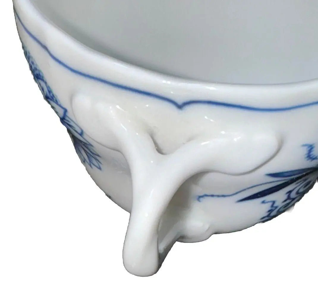 Vintage Hutschenreuther Blue Onion Tea Cup | 1950s | Bavarian Porcelain | Frostmere