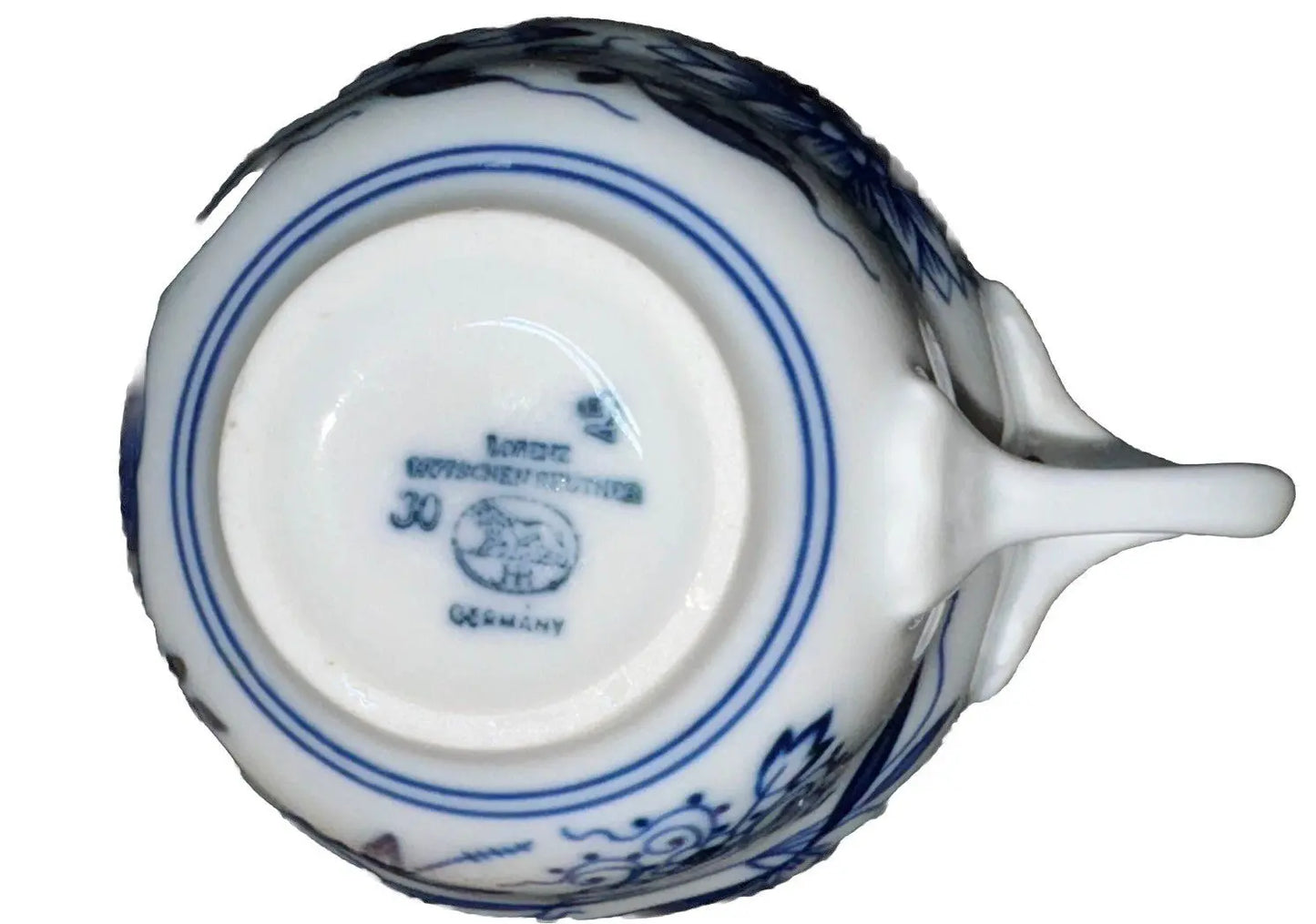 Vintage Hutschenreuther Blue Onion Tea Cup | 1950s | Bavarian Porcelain | Frostmere