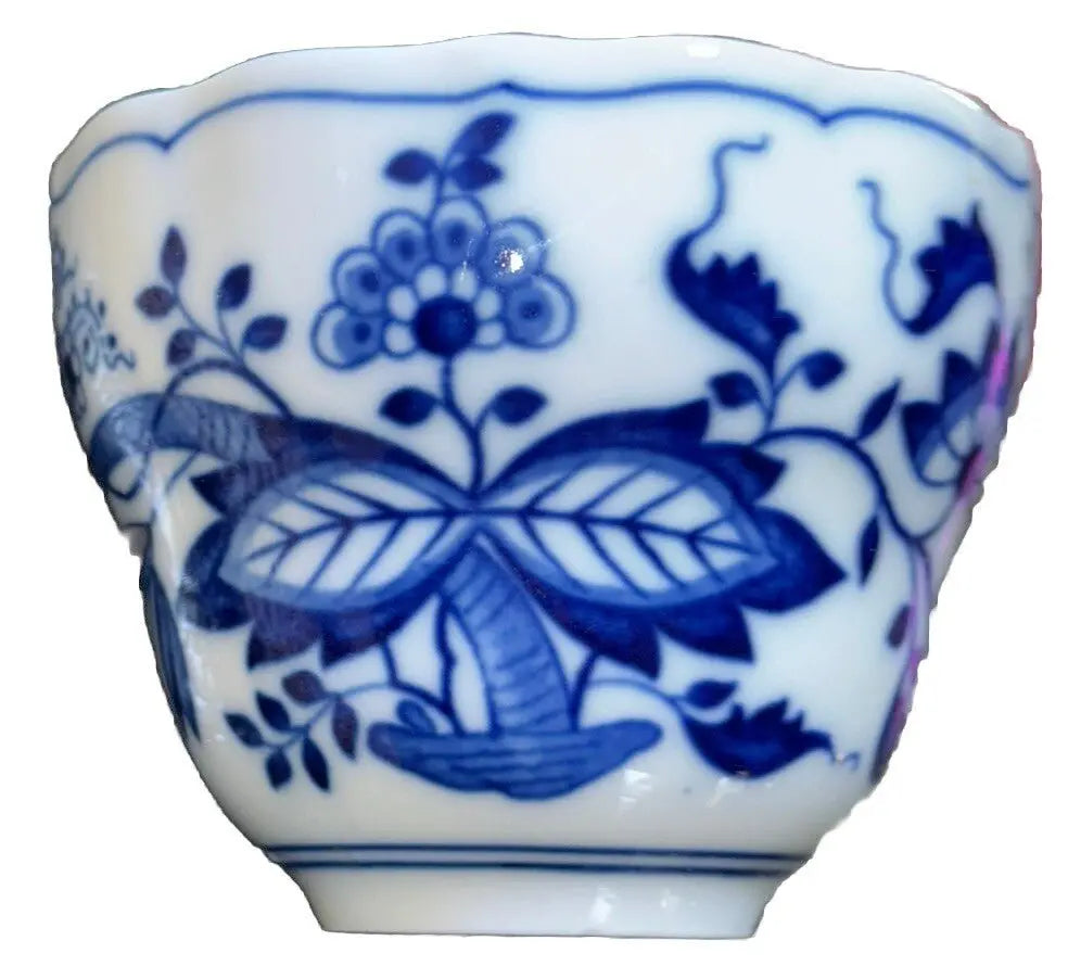 Vintage Hutschenreuther Blue Onion Tea Cup | 1950s | Bavarian Porcelain | Frostmere
