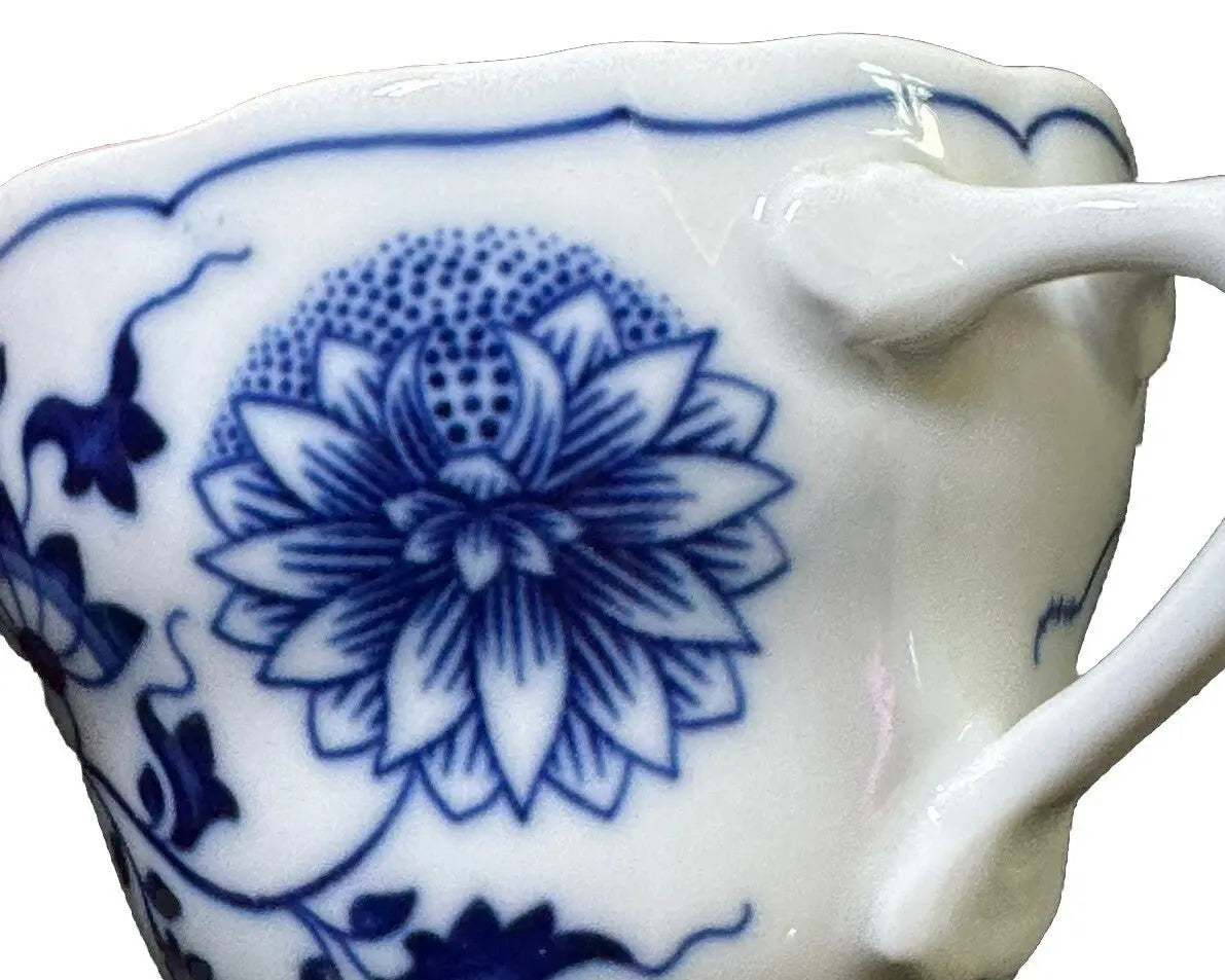 Vintage Hutschenreuther Blue Onion Tea Cup | 1950s | Bavarian Porcelain | Frostmere