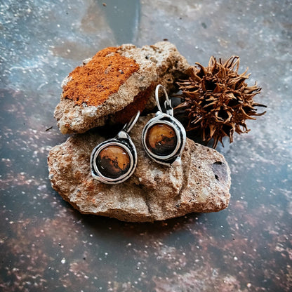 Mars Jewelry Gift Set - Necklace, Earrings, and Ring - FrostmereMars Jewelry Gift Set - Necklace, Earrings, and Ring DC - Yugen Handmade